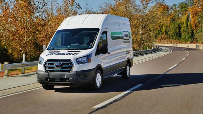 Σύντομα, η Penske θα διαθέτει 750 ηλεκτρικά Ford E-Transit προς ενοικίαση και μακροχρόνια μίσθωση.